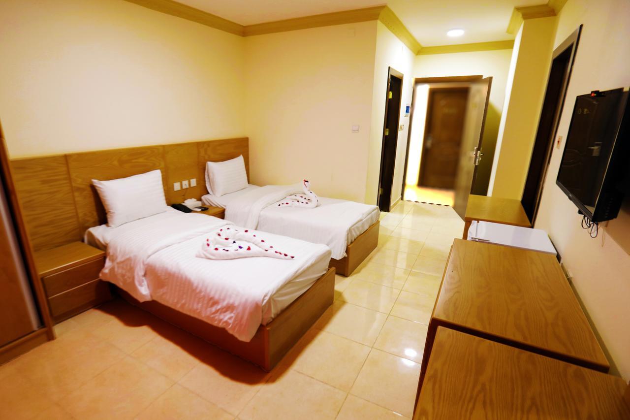 Jordan Flower Hotel Aqaba Exteriör bild
