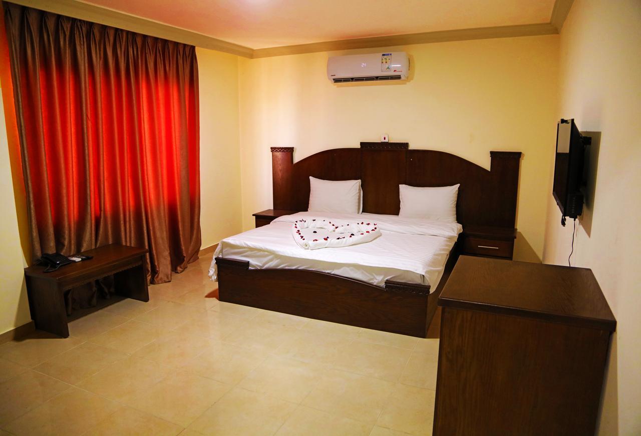 Jordan Flower Hotel Aqaba Exteriör bild